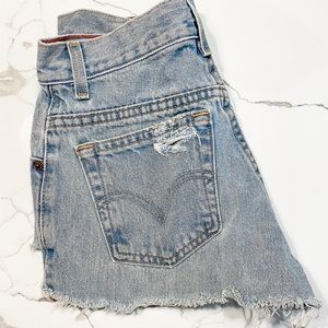 Vintage Levi 501 Cut Off Shorts High Raise size 25